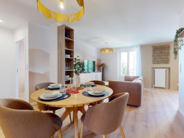 Location Appartement Rue Mathieu Varille, Lyon
