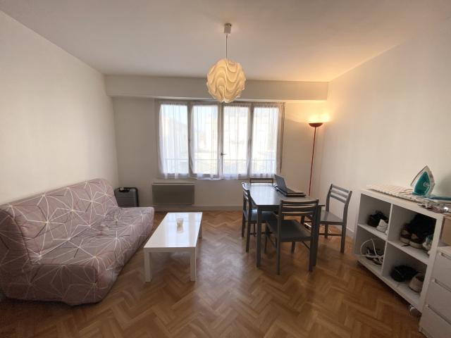 Location Appartement Rue Mathieu, Bordeaux