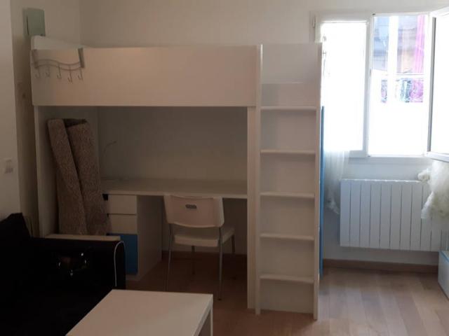 Location Appartement Rue Maublanc, Paris