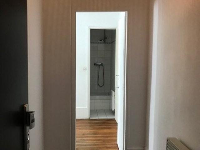 Location Appartement Rue Maublanc, Paris
