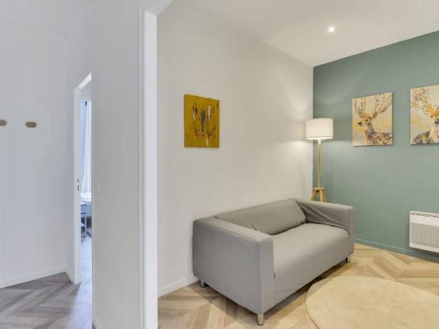 Location Appartement Rue Mazenod, Marseille