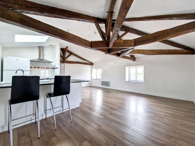 Location Appartement Rue Magenta, Poitiers