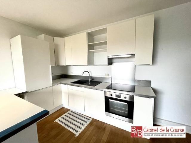 Location Appartement Rue Mandron, Bordeaux