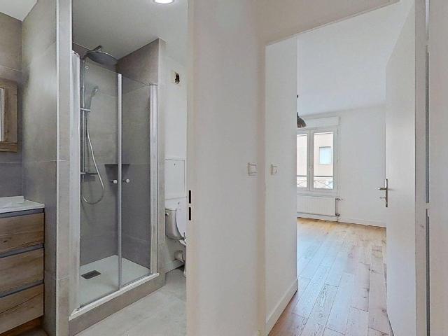 Location Appartement Rue Marc Antoine Petit, Lyon