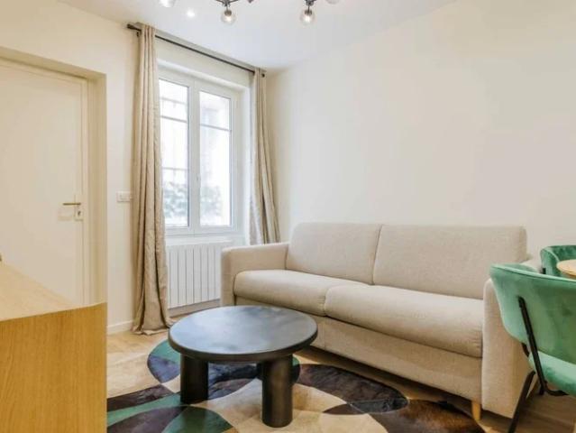 Location Appartement Rue Marcadet, Paris