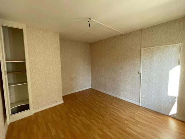 Location Appartement Rue Marceau, Château Renault
