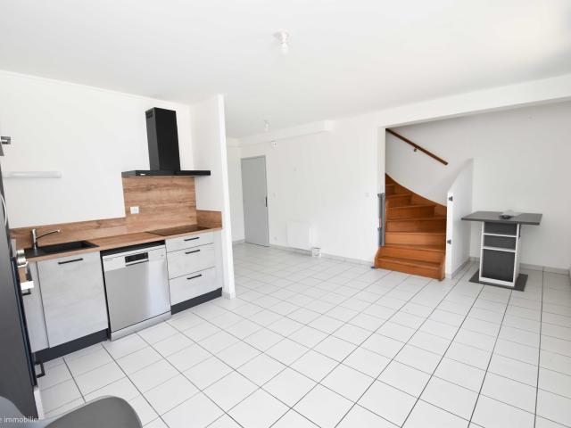 Location Appartement Rue Marcel Digeon, Saint Sauveur