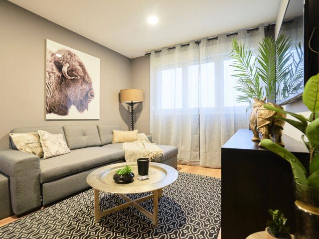Location Appartement Rue Marcel Thil, Reims