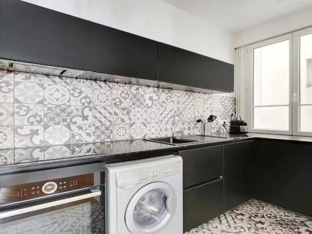 Location Appartement Rue Marbeau, Paris