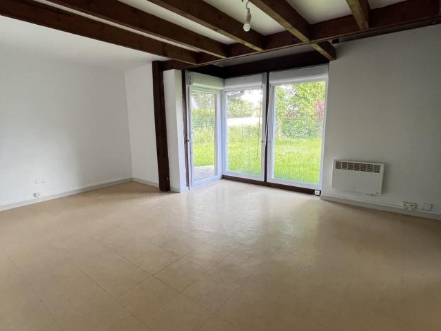 Location Appartement Rue Marguerite Audoux, Oizon