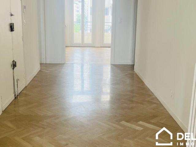 Location Appartement Rue Marengo, Marseille