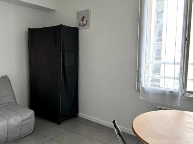 Location Appartement Rue Marie Clémence Fouriaux, Reims