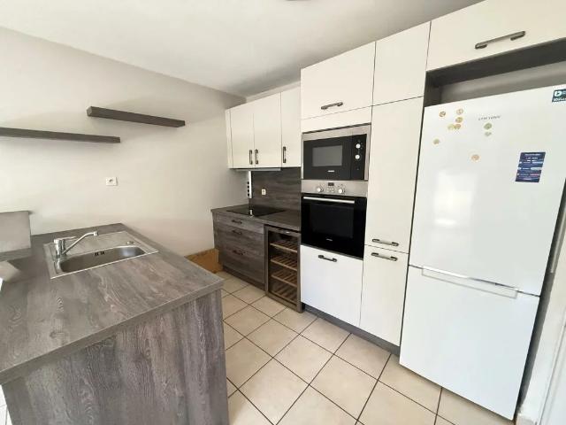 Location Appartement Rue Marie Curie, Annemasse