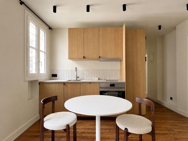 Location Appartement Rue Marie Éléonore de Bellefond, Paris