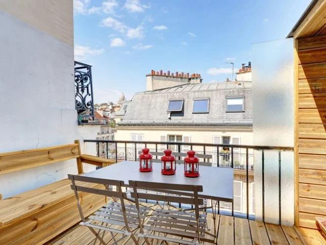 Location Appartement Rue Marie Éléonore de Bellefond, Paris