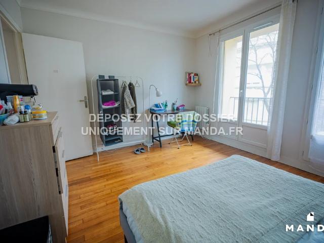 Location Appartement Rue Marie et Robert Dubois, Mantes la Jolie