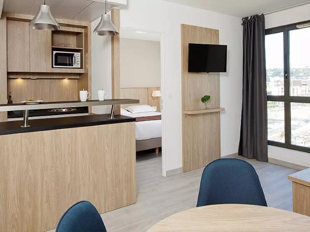 Location Appartement Rue Marie Madeleine Fourcade, Lyon