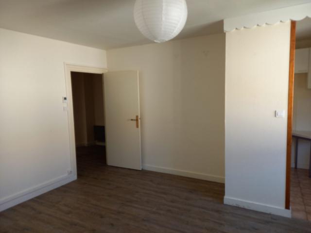 Location Appartement Chemin du Plan, Civrieux d'Azergues