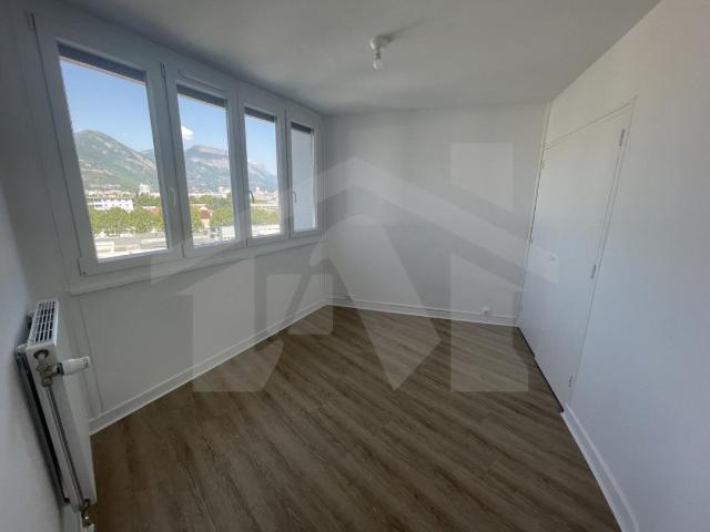 Location Appartement Rue Marquian, Grenoble