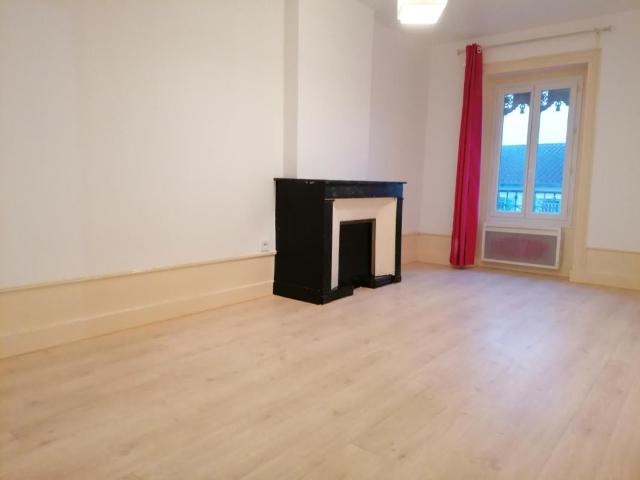 Location Appartement Rue Martinière, Belleville en Beaujolais