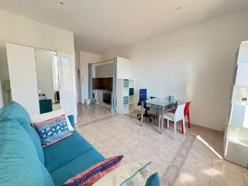 Location Appartement Rue Massena, Levens