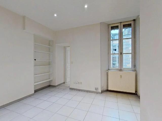 Location Appartement Rue Mercière, Lyon
