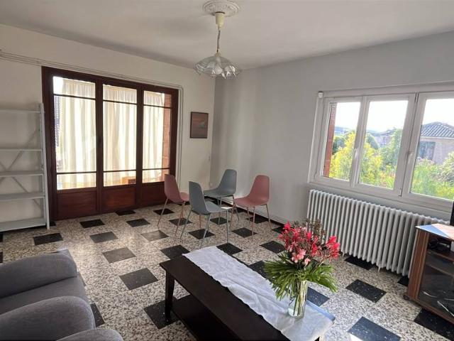 Location Appartement Rue Michel Alberti, Bon Encontre