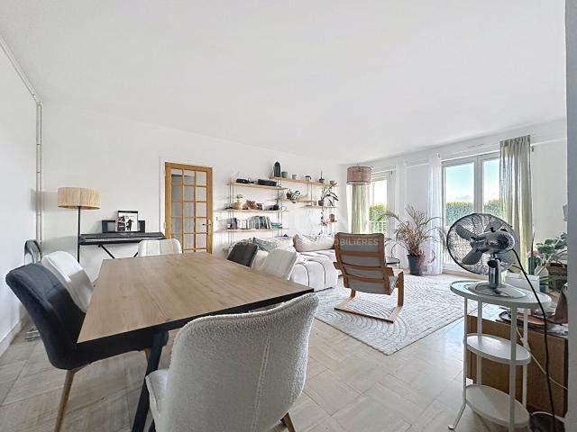 Location Appartement Rue Michel Bléré, Lamorlaye
