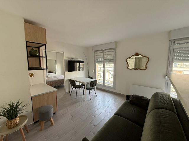 Location Appartement Rue Michel Bléré, Lamorlaye