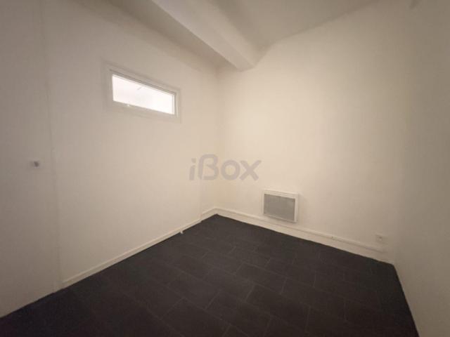 Location Appartement Rue Michel de Bourges, Cuers