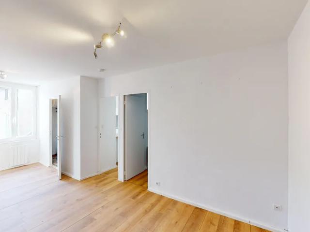 Location Appartement Rue Michel Servet, Saint Étienne
