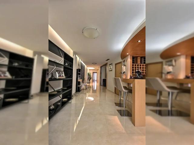Location Appartement Rue Murillo, Paris