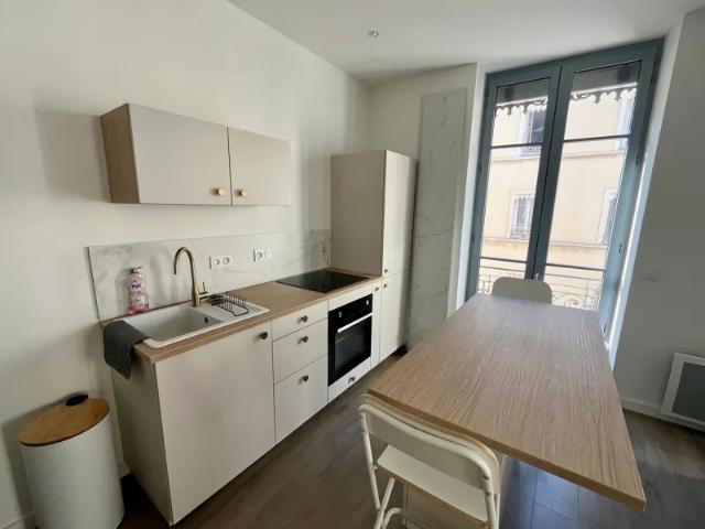 Location Appartement Rue Notre Dame, Lyon