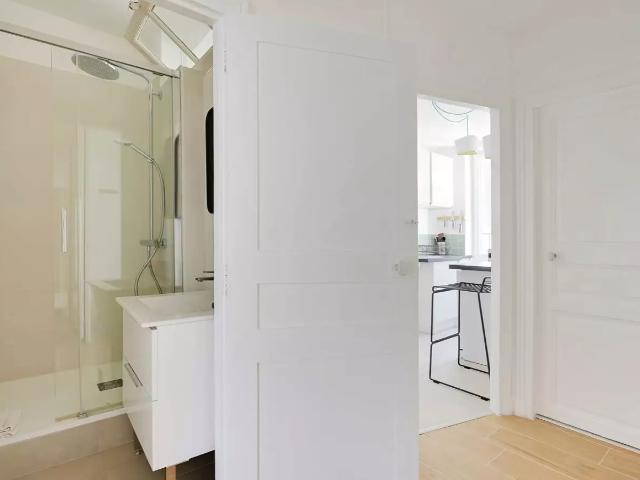 Location Appartement Rue Nollet, Paris