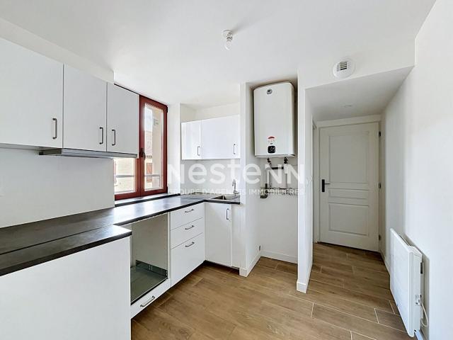 Location Appartement Rue Nationale, Angerville