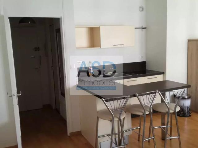 Location Appartement Rue Nationale, Lille
