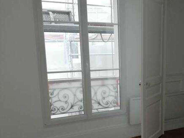 Location Appartement Rue Nansouty, Paris