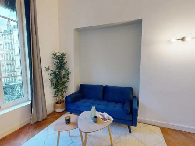 Location Appartement Rue Neuve, Lyon