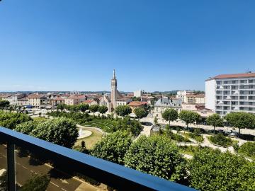 Location Appartement Rue Nugues, Romans sur Isère