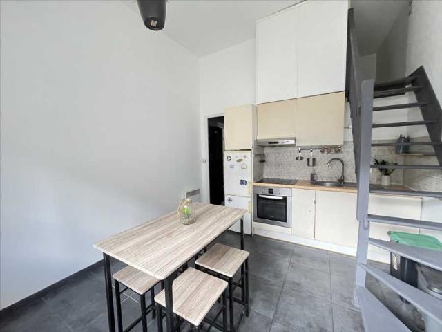 Location Appartement Rue Solle, Bordeaux
