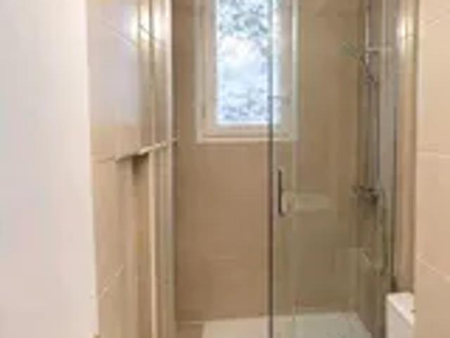 Location Appartement Rue Sauffroy, Paris