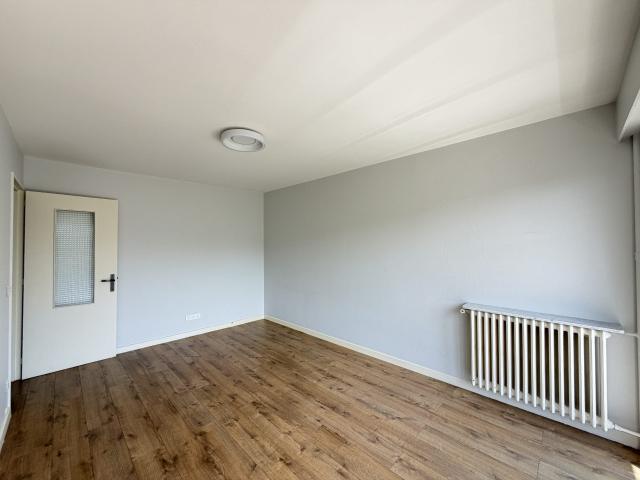 Location Appartement Rue Saint Charles, Paris