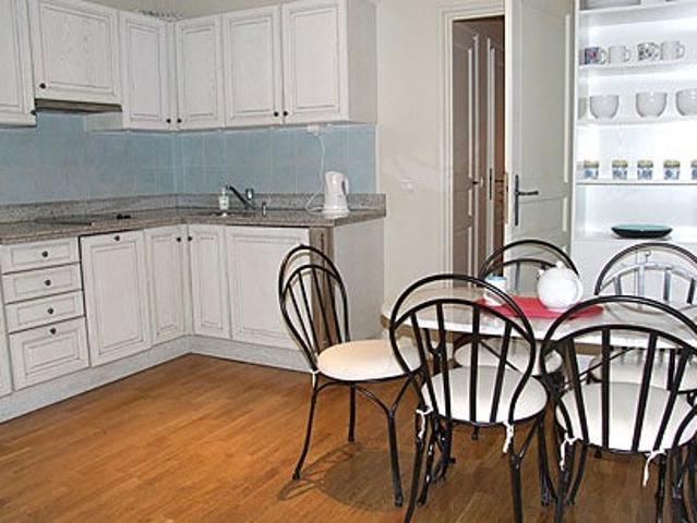 Location Appartement Rue Saint Antoine, Paris