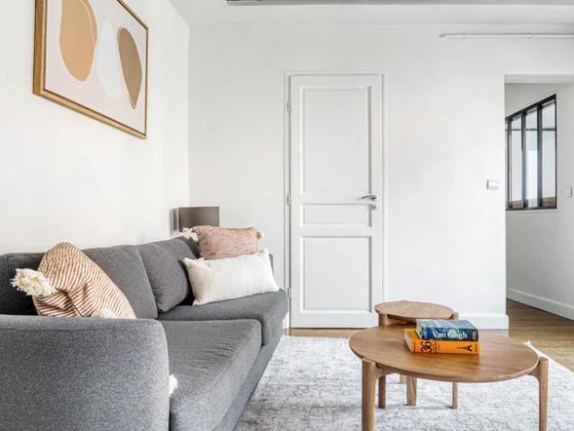 Location Appartement Rue Saint Antoine, Paris