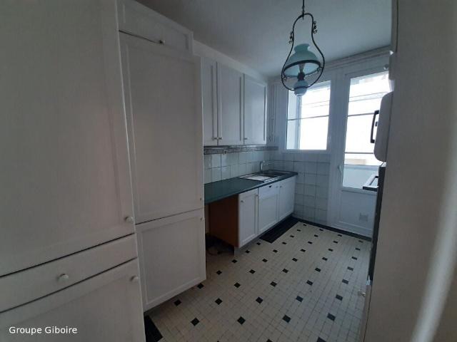Location Appartement Rue Saint Alphonse, Rennes