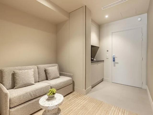Location Appartement Rue Saint Ferdinand, Paris