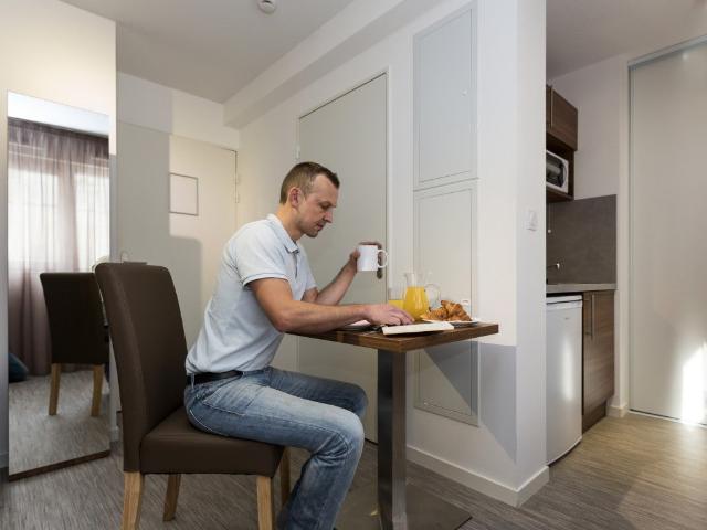 Location Appartement Rue Saint Hélier, Rennes