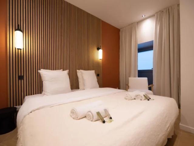 Location Appartement Rue Saint Lambert, Paris
