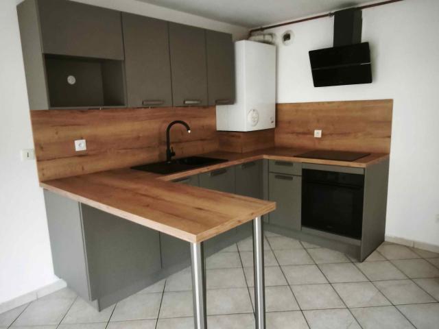Location Appartement Rue Saint Maurice, Saint Pierre en Faucigny