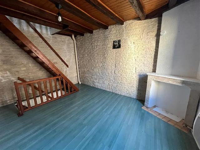 Location Appartement Rue du Parvis Saint Hilaire, Niort